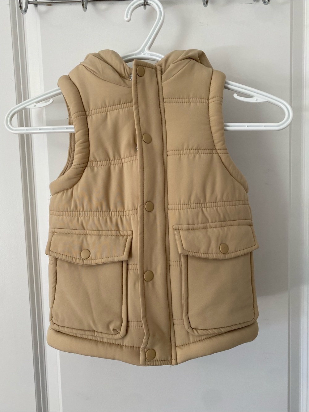 Kids Tan Tommy Bahama Hooded Puffer Vest